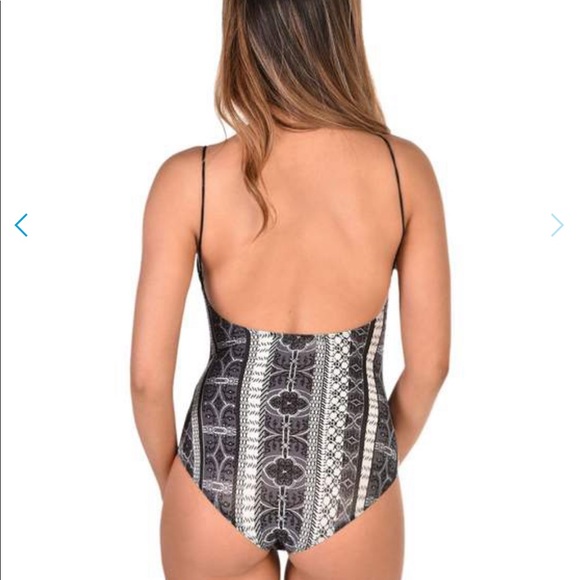 NWT iheartraves | Reviere Boho Body Suit M - Picture 4 of 7
